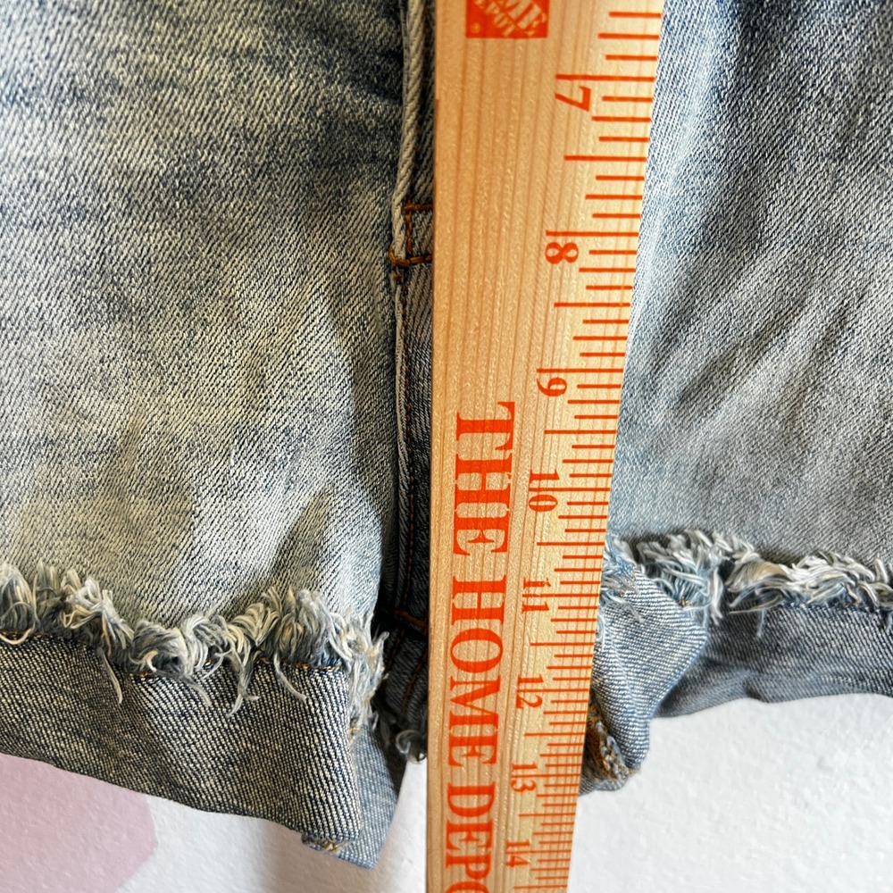 Anthropologie Pilcro Denim‎ Shorts Womens Size 30 Embroidered Festival Boho - Picture 8 of 8